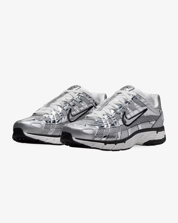Nike  P-600
