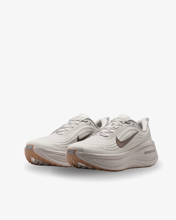 Nike  Vomero Plus