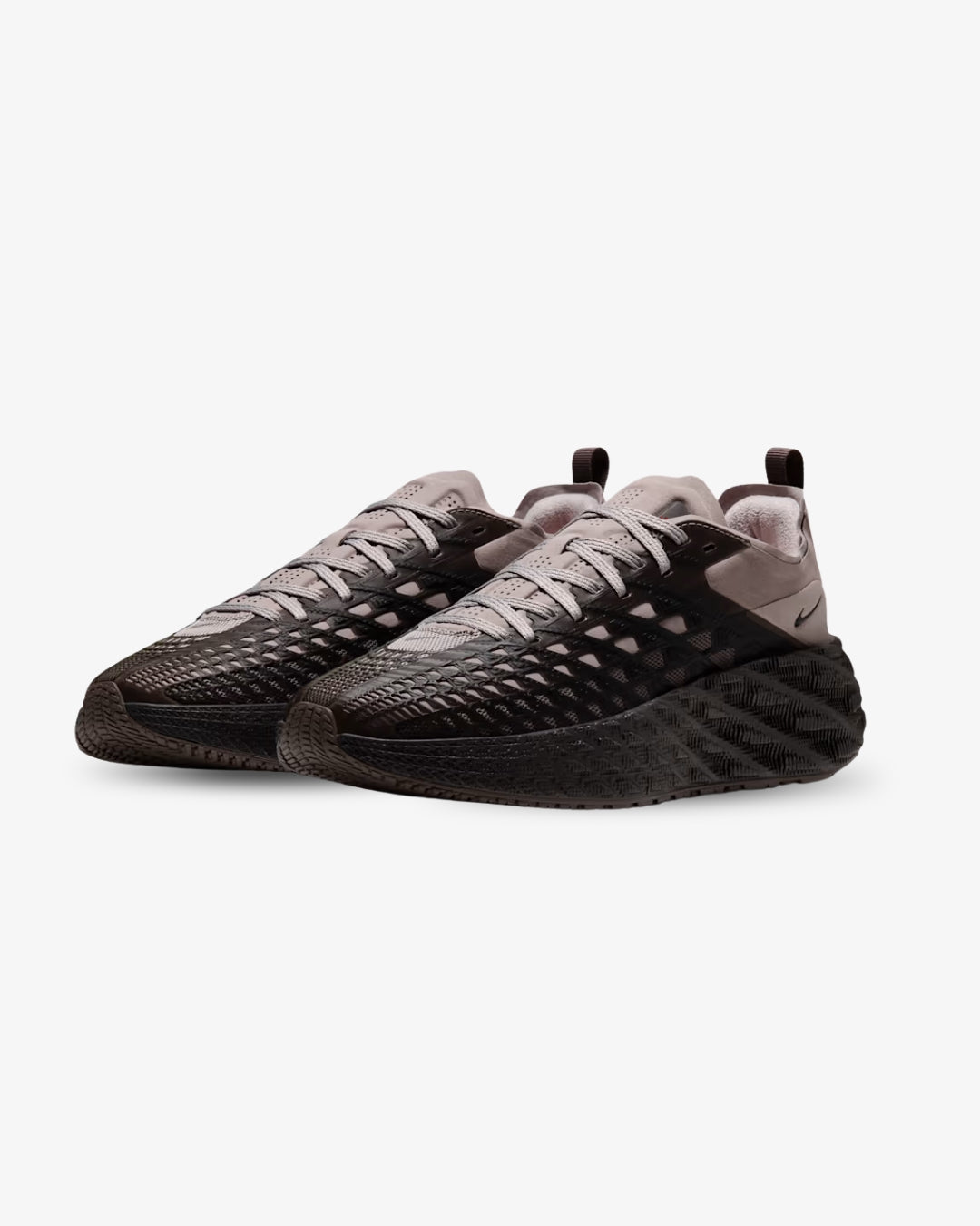 Nike Ava Edge
