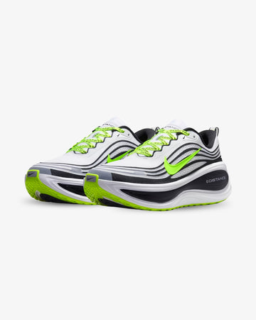 Nike Vomero Plus x DISTANCE