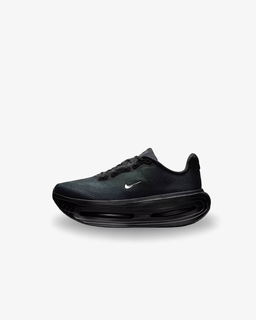 NIKE   Vomero Black