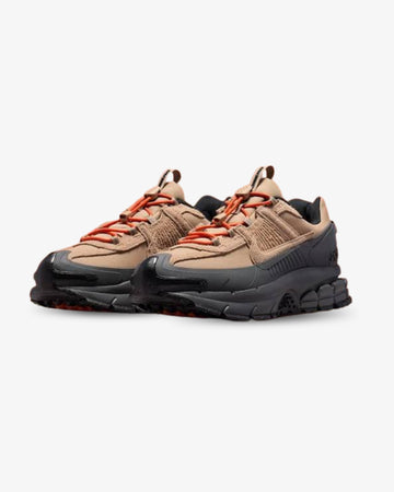 Nike Zoom Vomero Roam Hemp Iron Grey