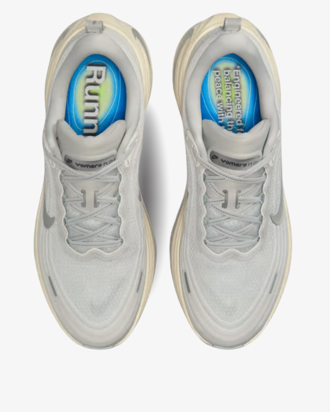 NIKE Vomero Plus