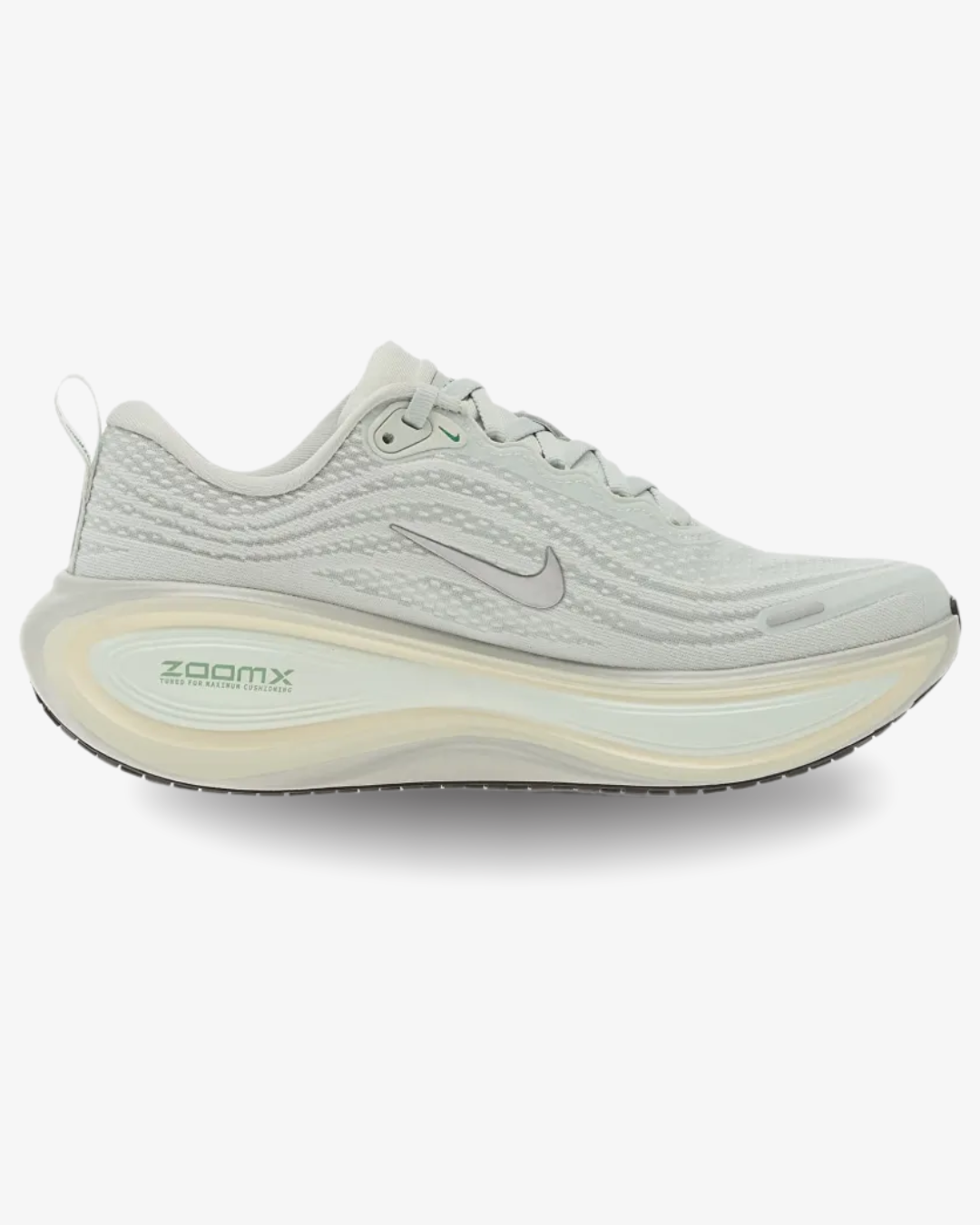 NIKE Vomero Plus