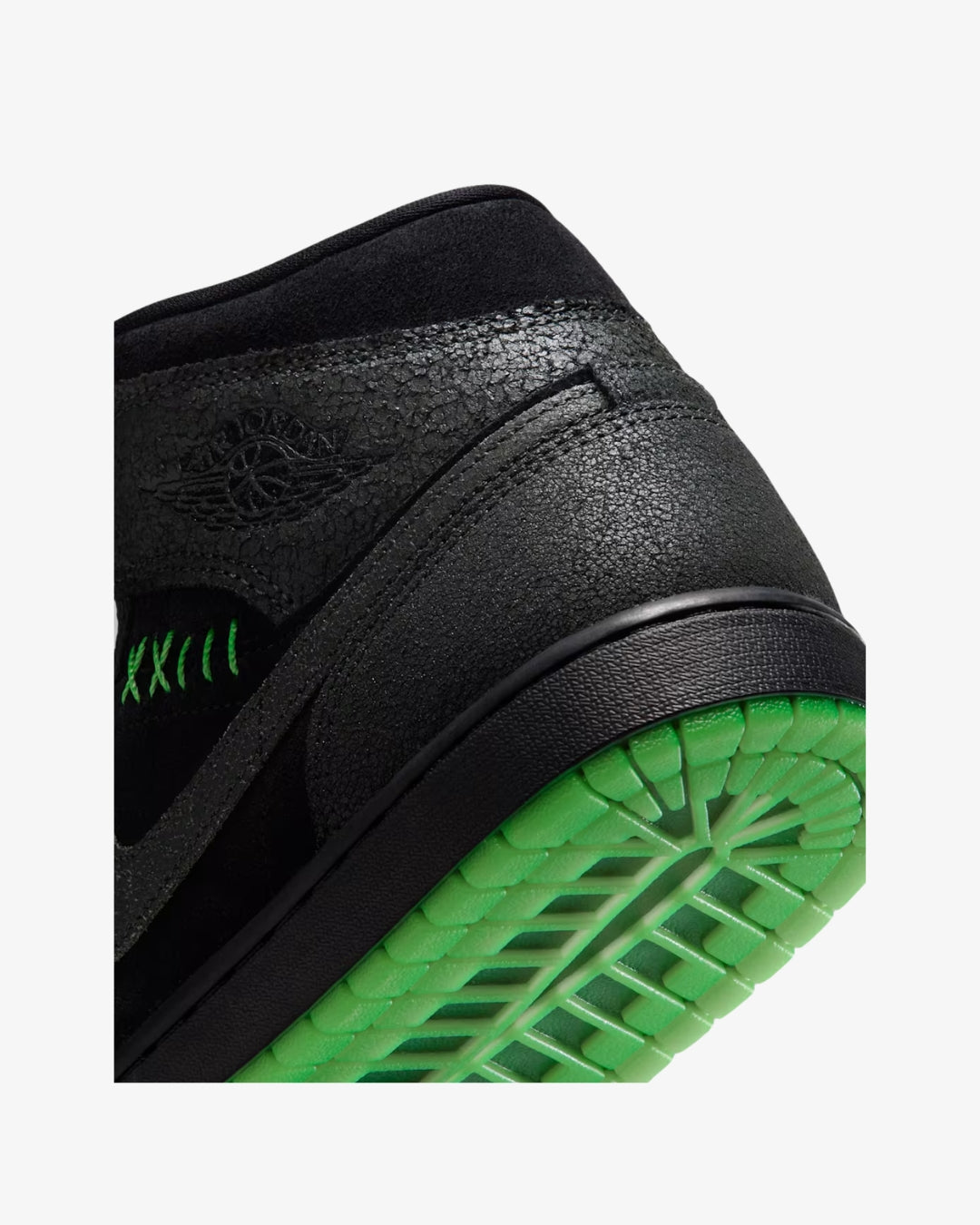 Nike Air Jordan 1 Mid SE