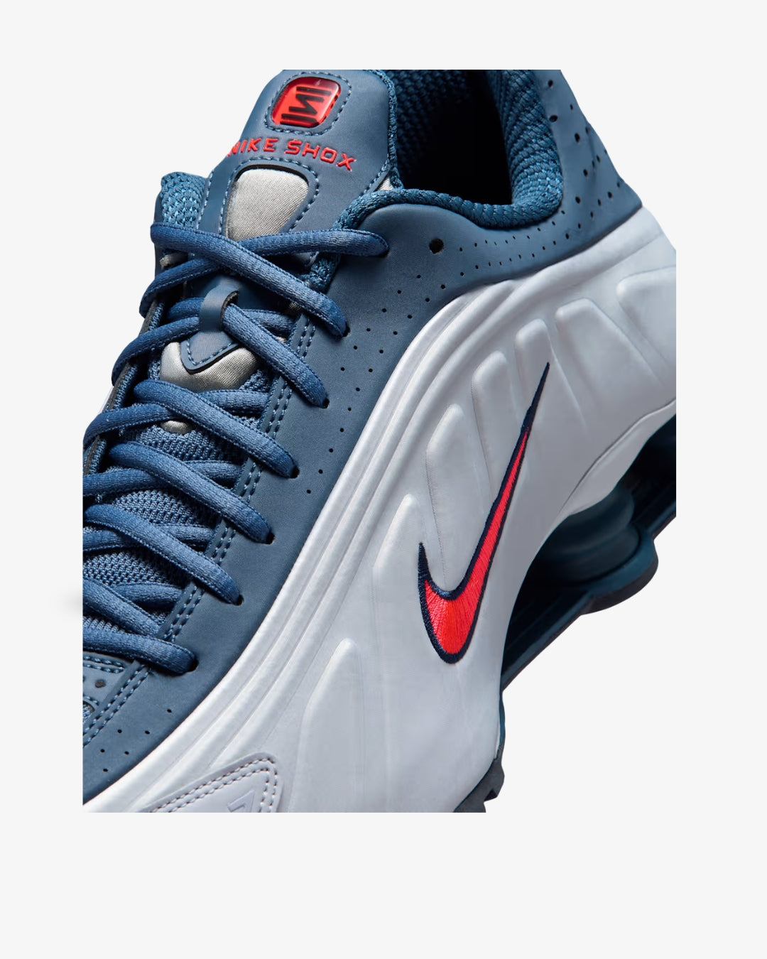 Nike Shox R4
