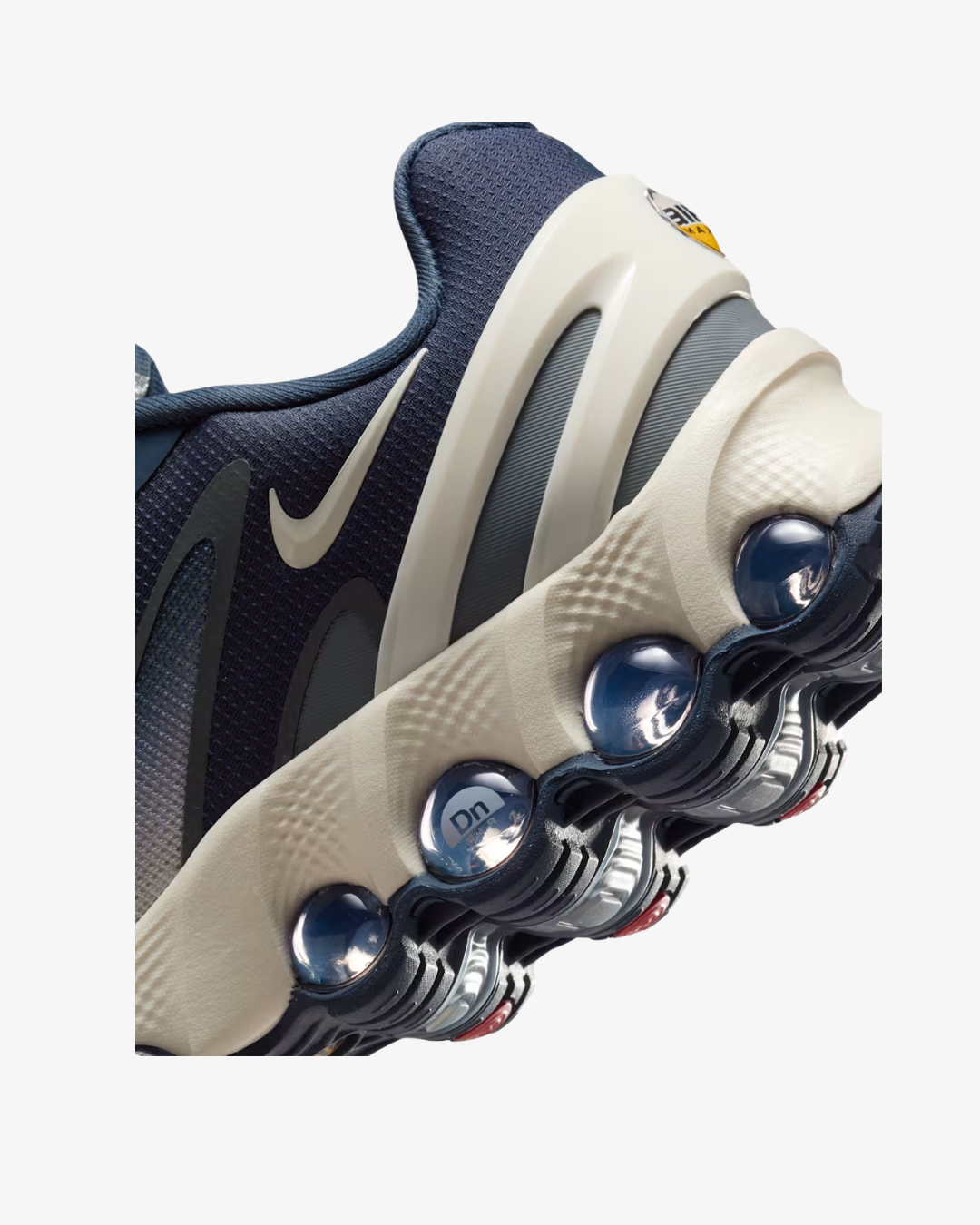Nike Air Max Dn8