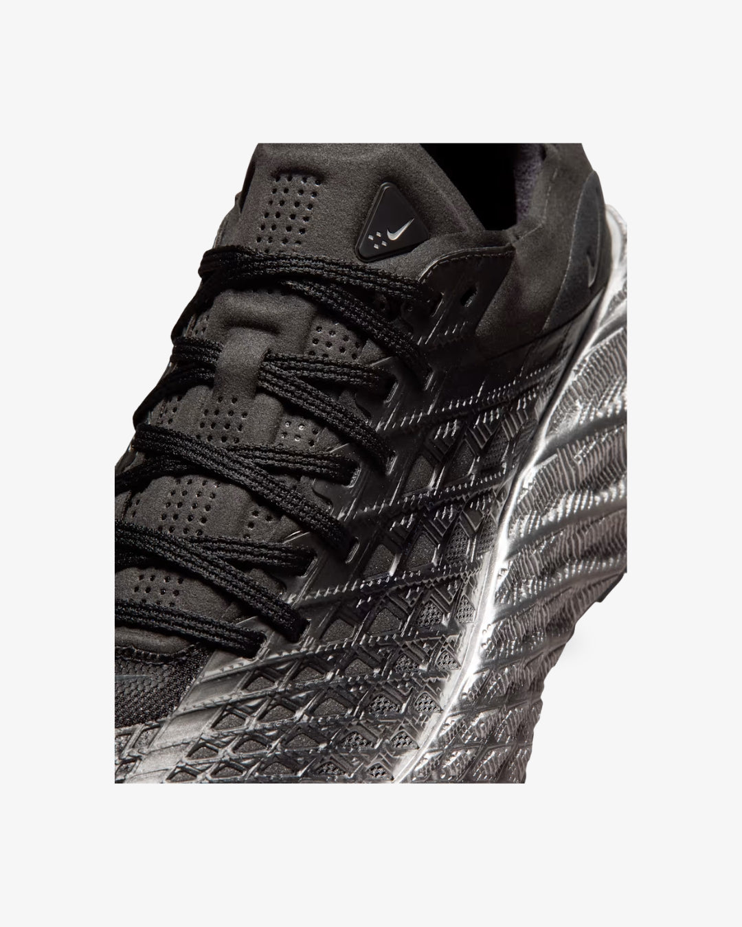 Nike Ava Edge