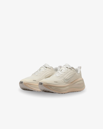Nike Vomero Plus Summit White Phantom Chalk