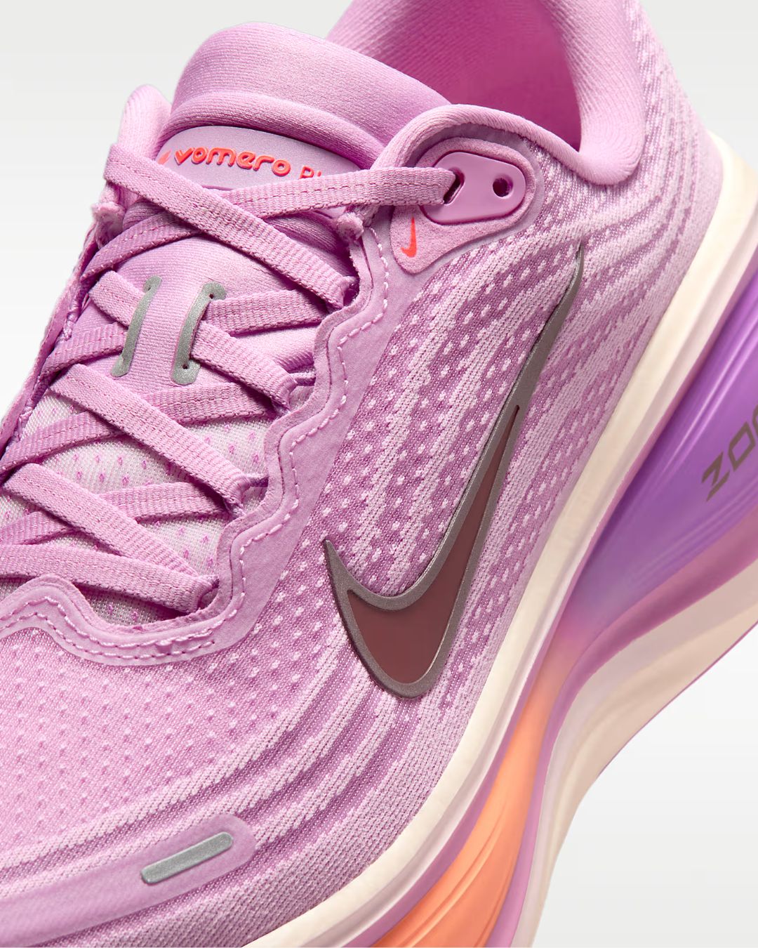 Nike Vomero Plus Particle Rose