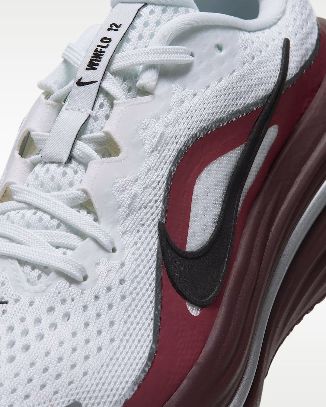 Nike Winflo 12 SE Summit White