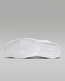 Tenis Nike Jordan 1 Mid Triple White