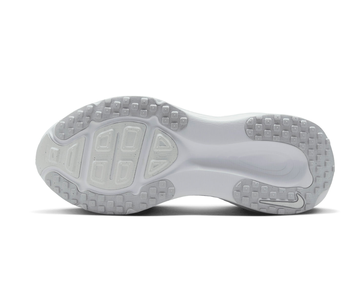 Vomero 18 White Photon Dust