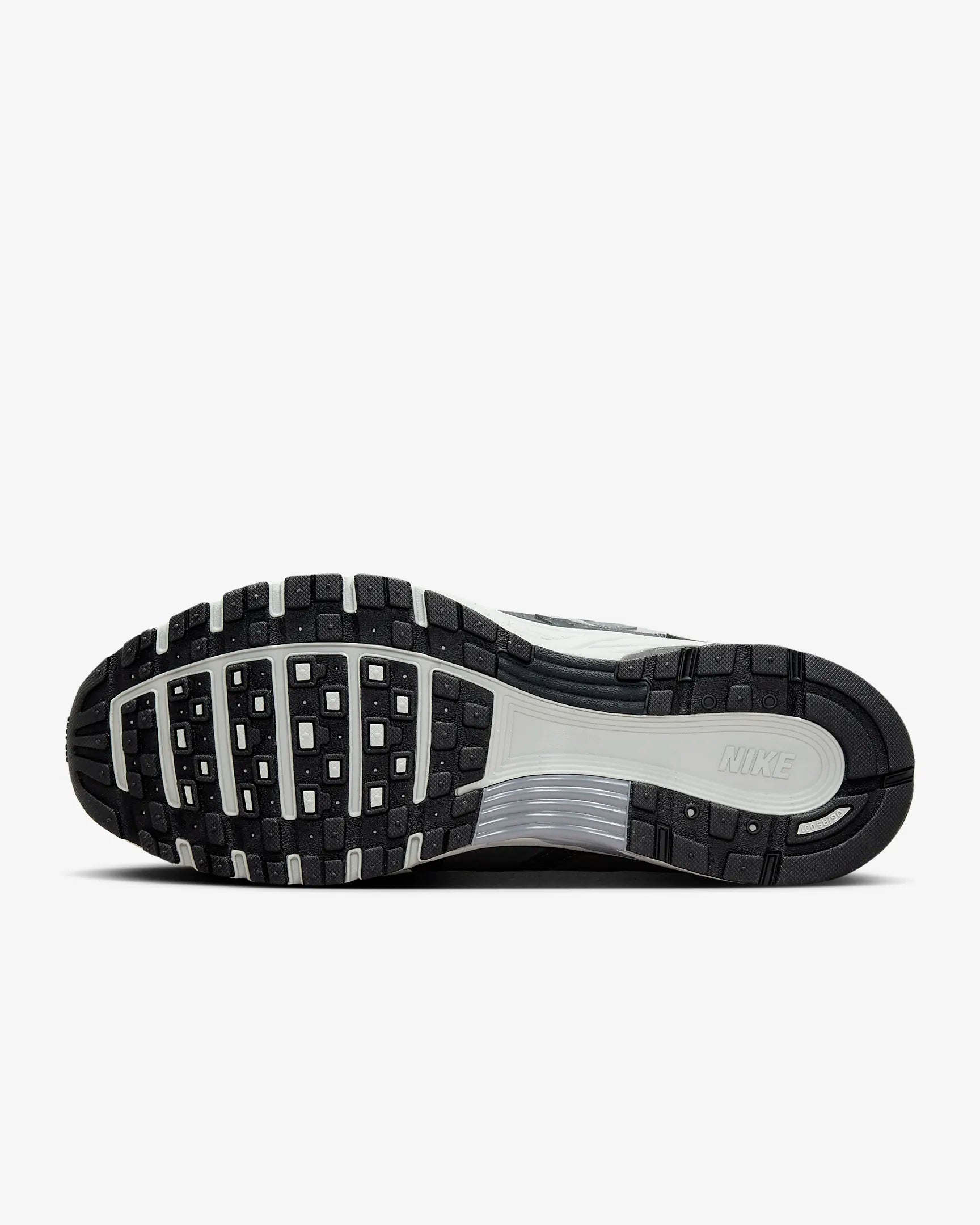 Tenis Nike P-6000 Anthracite Smoke Grey