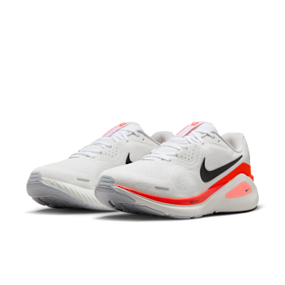 Nike Structure 26