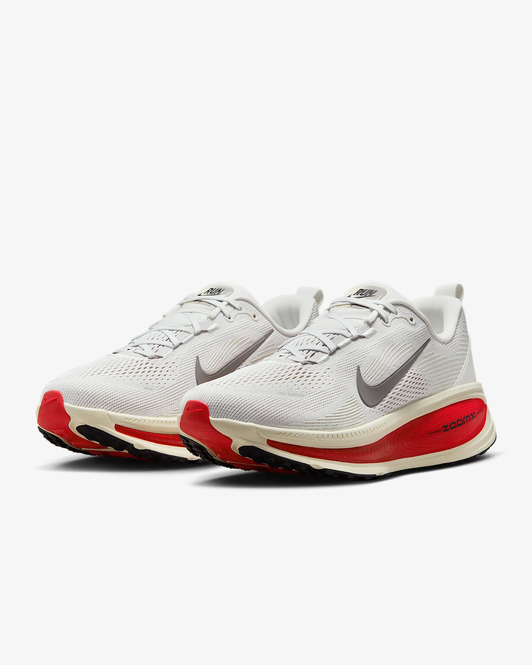 Tenis Nike Vomero 18