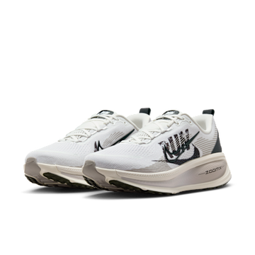 Nike Vomero 18