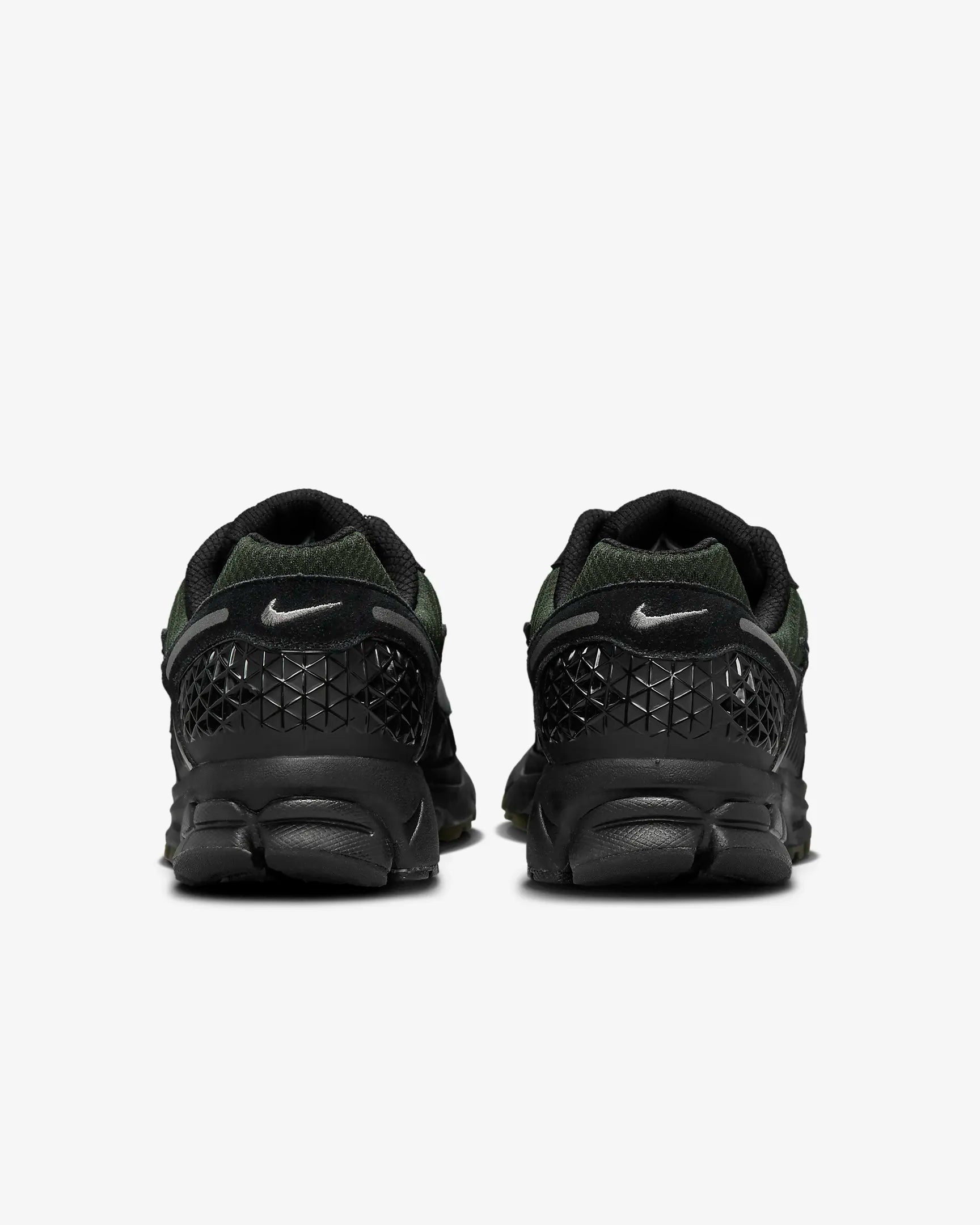 Tenis Nike Zoom Vomero 5