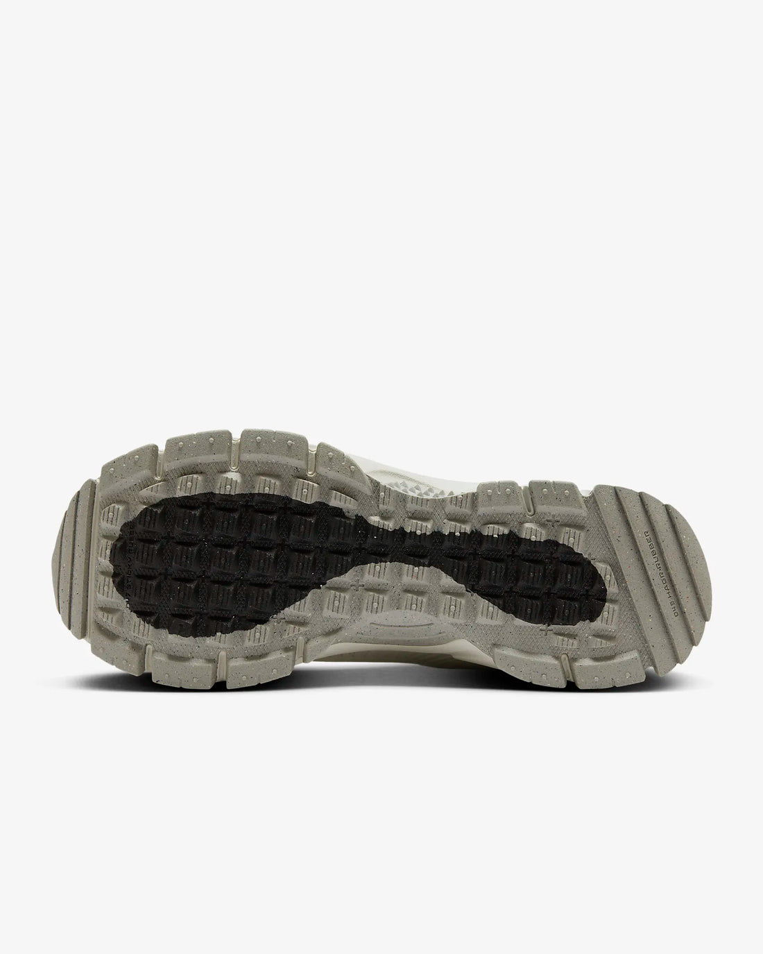 Tenis Nike Zoom Vomero 5 Roam