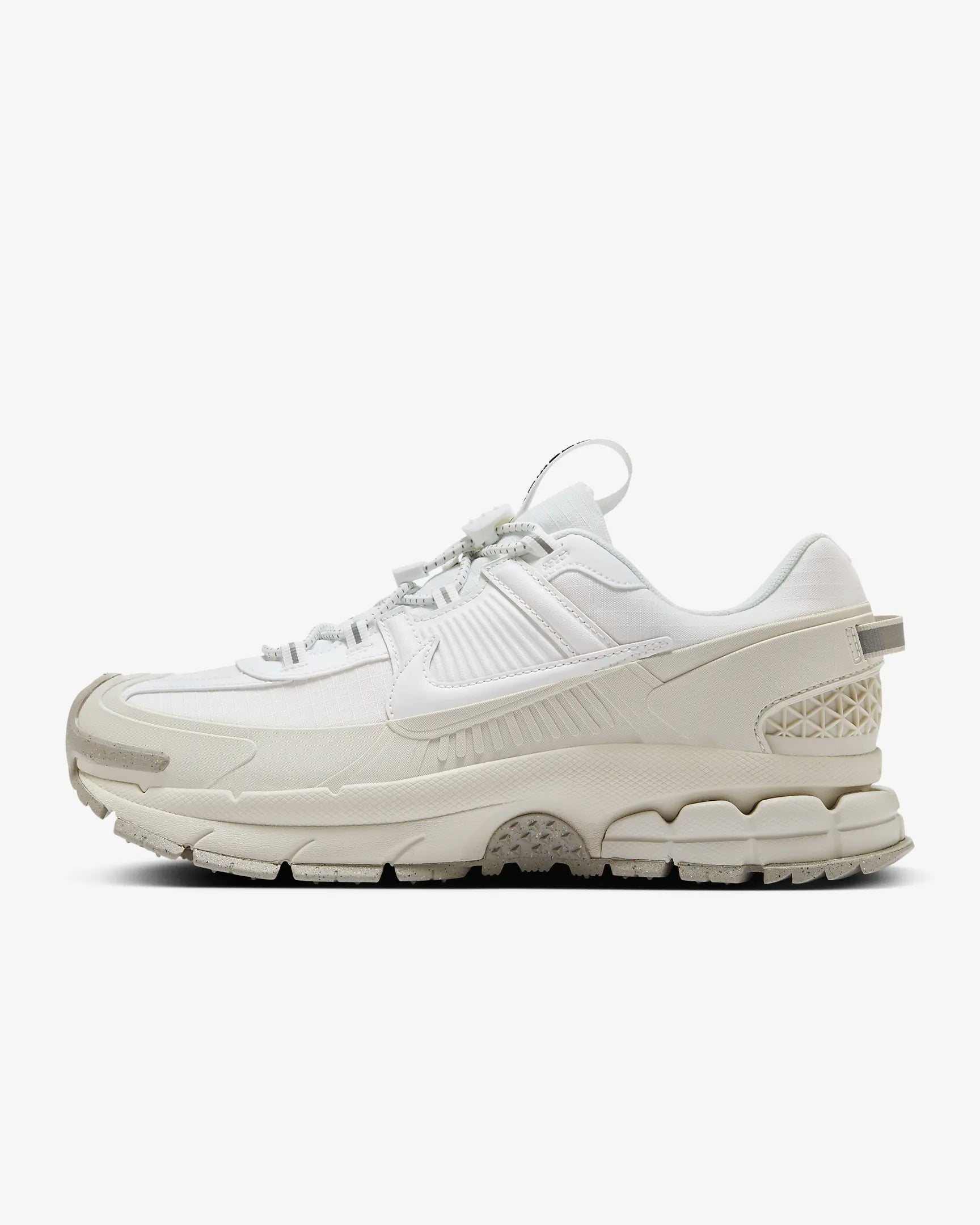 Tenis Nike Zoom Vomero 5 Roam