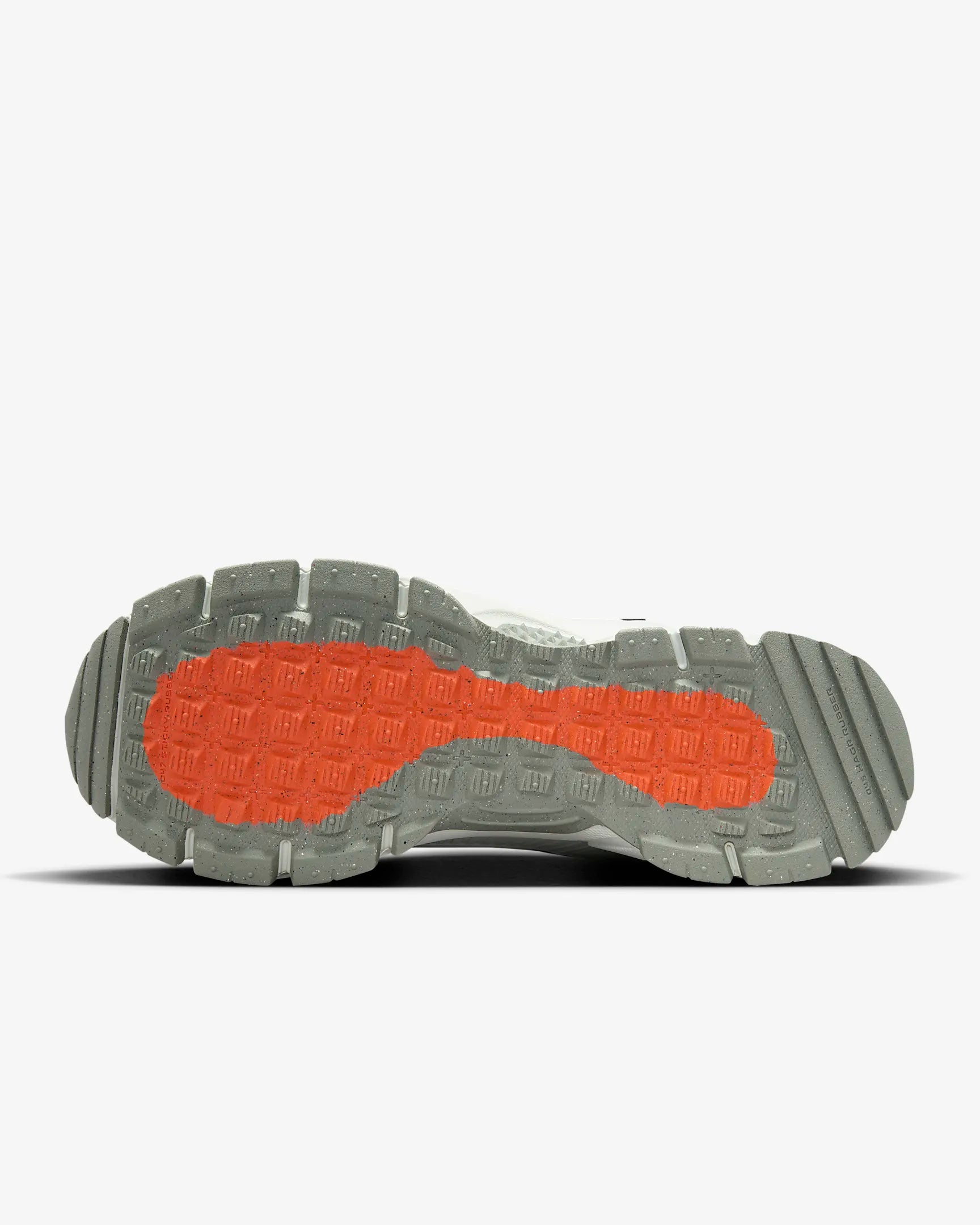 Tenis Nike Zoom Vomero 5 Roam