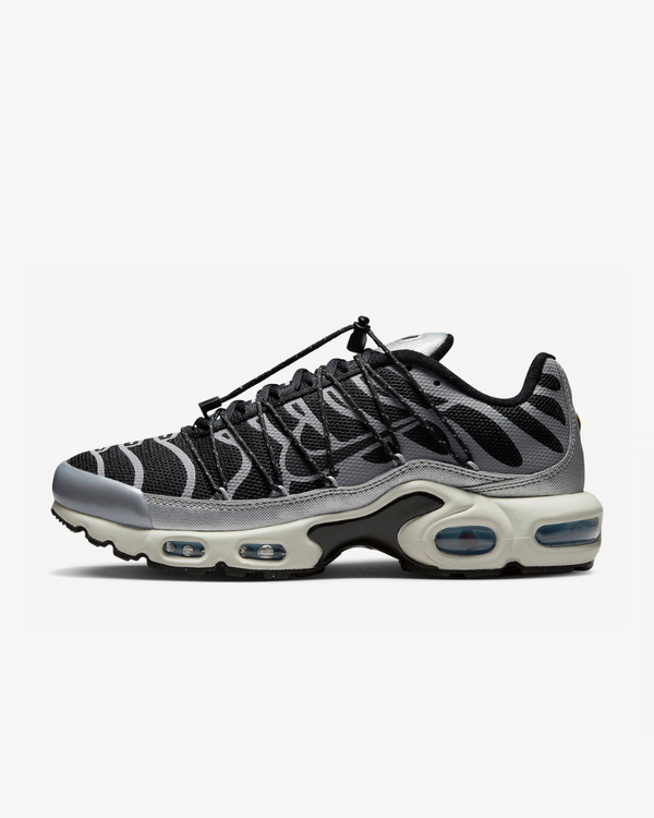 Tenis Nike Air Max Plus Lace Toggle Black Metallic Silver