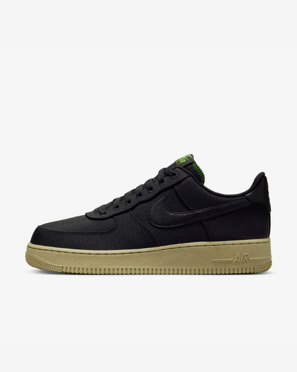Tenis Nike Air Force 1 Low '07 LV8