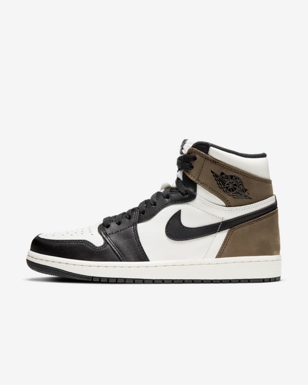 Tenis Nike Jordan 1 Retro High