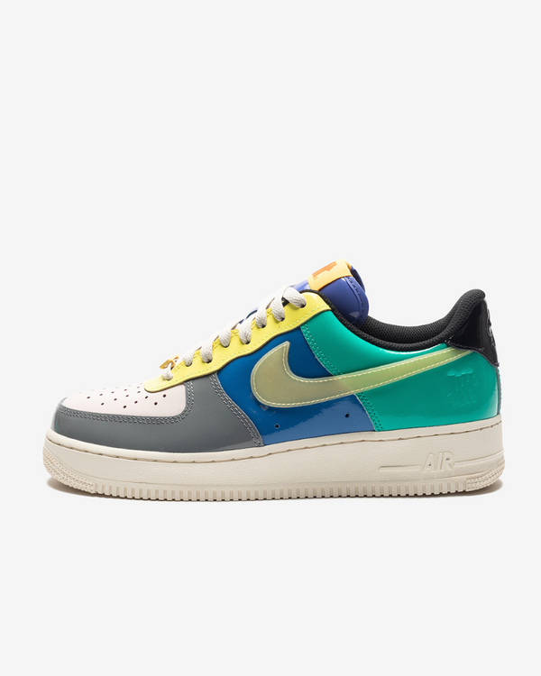 Tenis Nike Air Force 1 Low SP