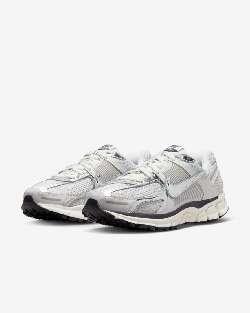 Tenis Nike Zoom Vomero 5