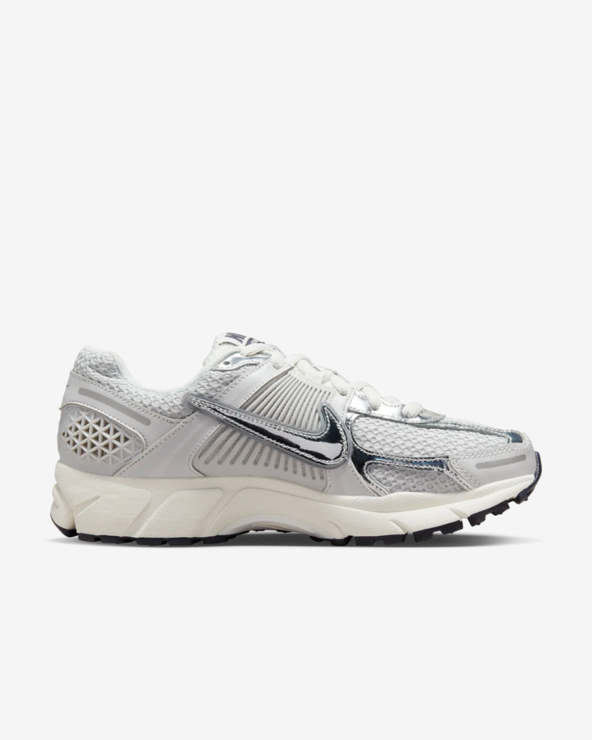Tenis Nike Zoom Vomero 5