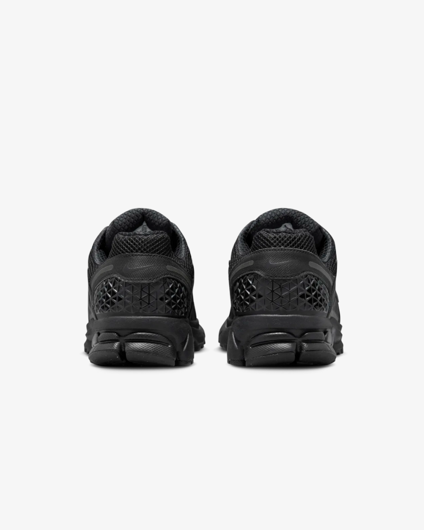 Tenis Nike Zoom Vomero 5