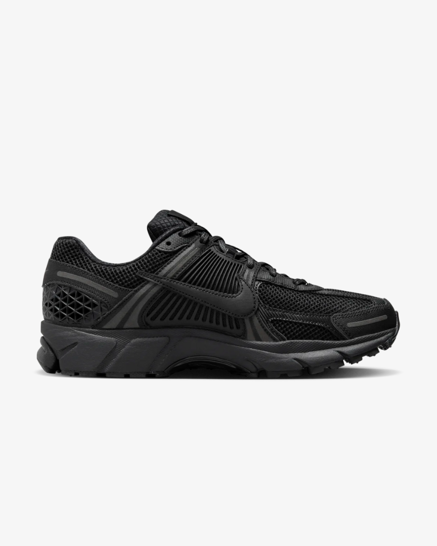 Tenis Nike Zoom Vomero 5