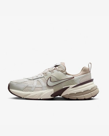 Tenis Nike V2K Run Light Orewood Brown