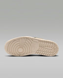 Tenis Nike Jordan 1 Low