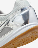 Nike Gato LV8