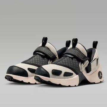 Nike Jordan Trunner LX