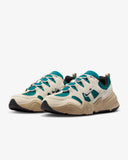 Tenis Nike Tech Hera