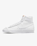 Tenis Nike Blazer Mid '77