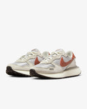 Tenis Nike Phoenix Waffle