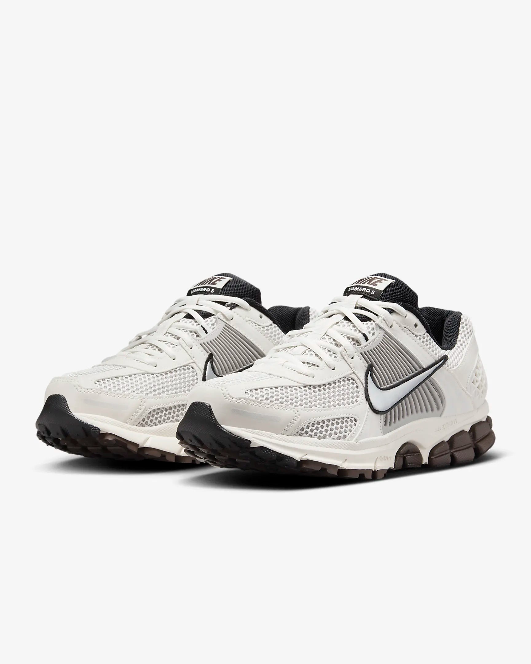Tenis Nike Zoom Vomero 5