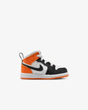 Tenis Nike Baby Jordan 1 Mid SE