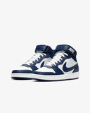 Tenis Nike Court Borough Mid 2