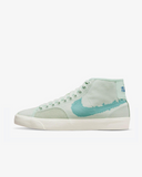 Tenis Nike SB Blazer Court Mid PRM Barely Green