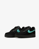 Tenis Nike Air Force 1 Low SP Tiffany And Co.